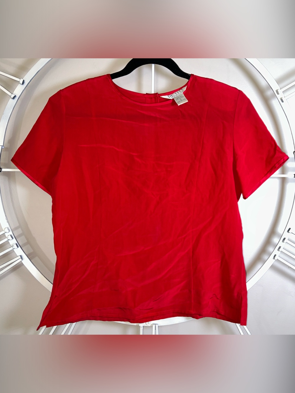 Vintage Petite Sophisticate 100% Silk Red Blouse Vintage Minimalist Classic Top